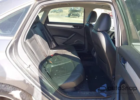 2012 Volkswagen Passat 2.5L Se z USA, uszkodzony, nr VIN 1VWBH7A3XCC053453